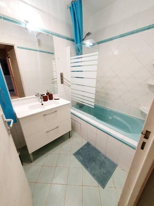 Appartement Avec 3 Chambres 80M2 Plein Sud Marignane Kültér fotó