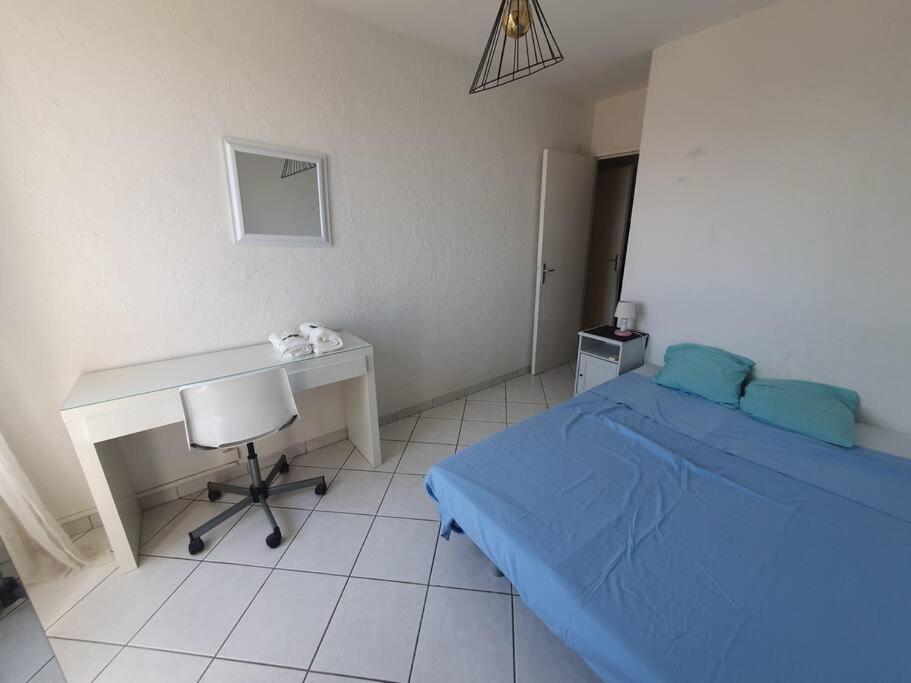 Appartement Avec 3 Chambres 80M2 Plein Sud Marignane Kültér fotó
