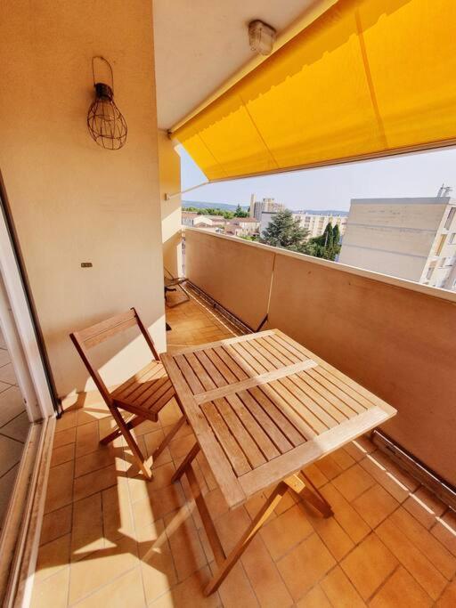 Appartement Avec 3 Chambres 80M2 Plein Sud Marignane Kültér fotó
